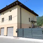 Nyaraló Margi - D'idro